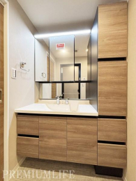 �@���������ӂ�閾�邢���ʋ�Ԃ��A�����̐g�x�x��S�n�悭�T�|�[�g���܂�