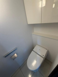 �@�������̂���g�C���B�������֍��t���ŁA���K�Ɏg���܂��B