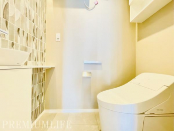 �@��􂢃J�E���^�[�t���ŁA�q���I���g������ɗD�ꂽ����������݌v