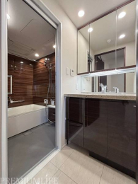 �@���[�͂̂���O�ʋ��t�����ʉ��ϑ�B�g�x�x�ɂ��֗��Ȏg������̗ǂ��X�y�[�X�ł��B